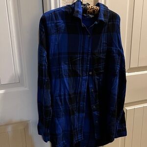 Old Navy Blue and Black Plaid Button Down Shirt
